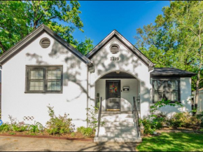 Cozy Bungalow 3bdrm 3ba Hot Tub